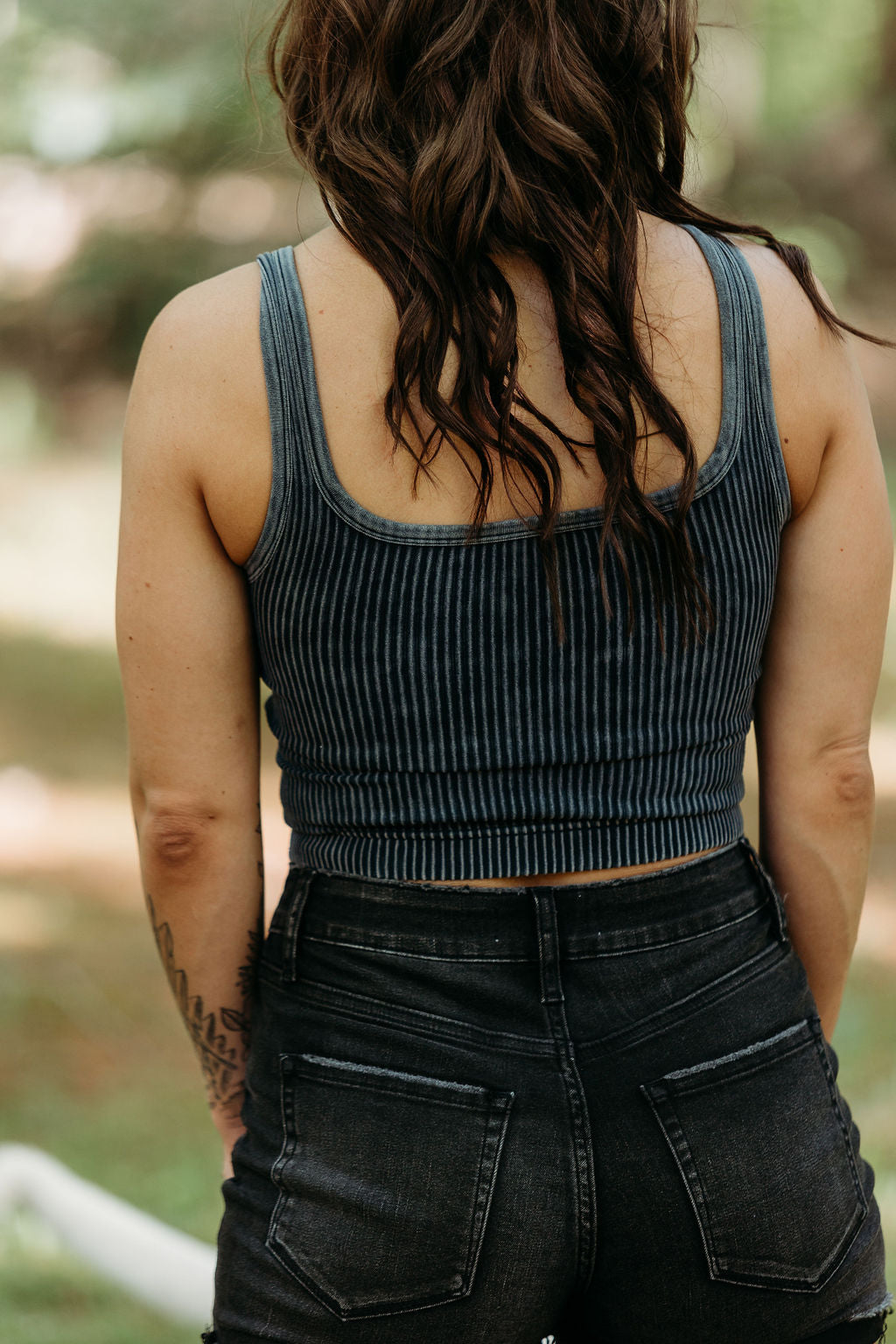 Washed Rib Crop V-Neck Tank